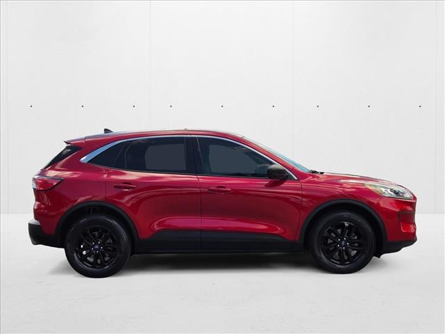 2022 Ford Escape SE photo 4