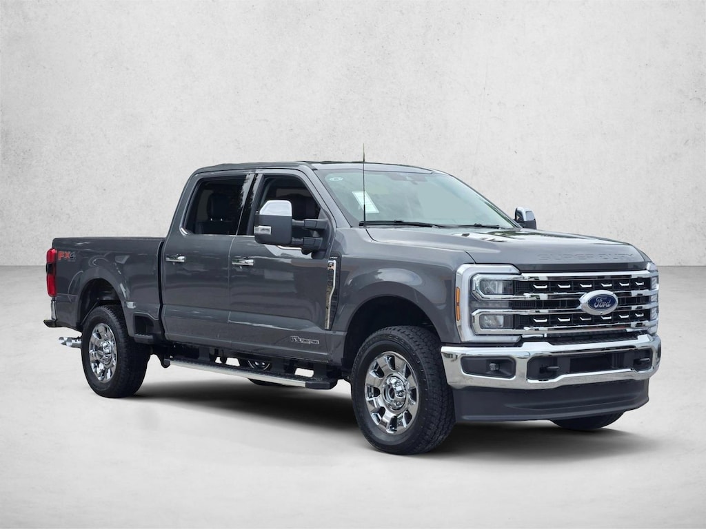 New 2026 Ford F-250 LARIAT Truck Crew Cab