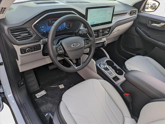 2025 Ford Escape Premium photo 3