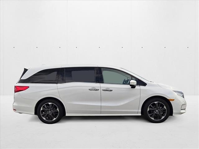 2024 Honda Odyssey Elite photo 4
