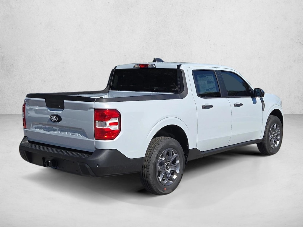 New 2026 Ford Maverick XLT Truck SuperCrew