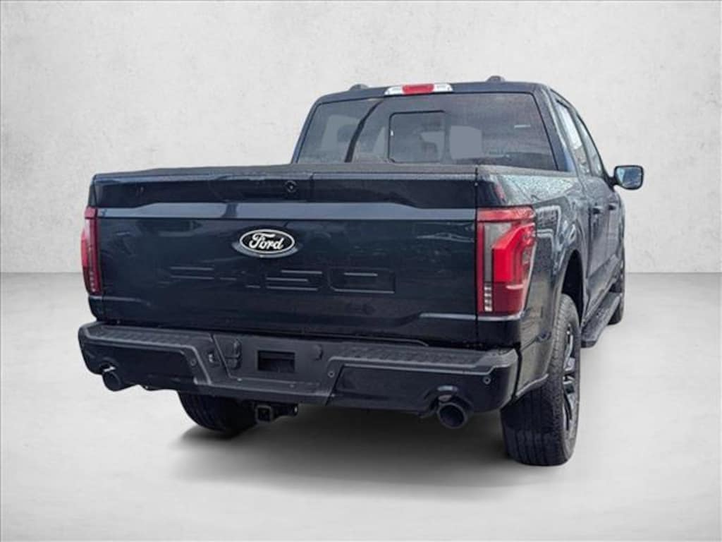 New 2025 Ford F-150 LARIAT Truck SuperCrew Cab