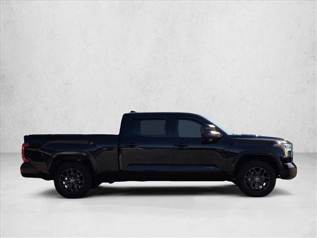 2023 Toyota Tundra Platinum CrewMax photo 4