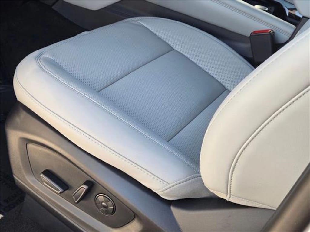 New 2026 Ford Explorer Platinum SUV