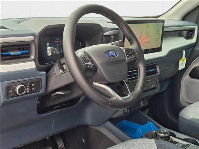 2025 Ford Maverick XLT photo 3