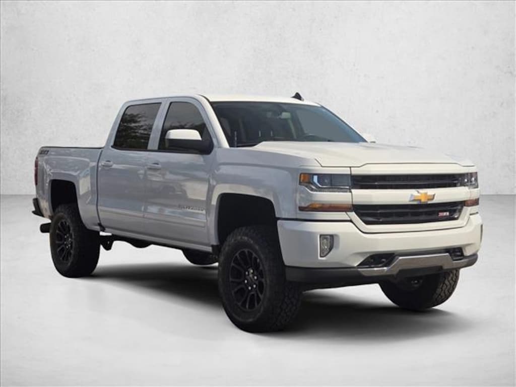 Used 2017 Chevrolet Silverado 1500 LT Truck Crew Cab