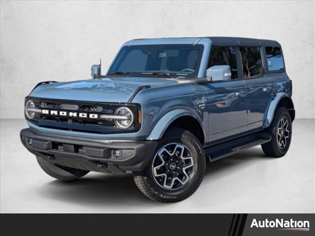 New 2025 Ford Bronco Outer Banks SUV