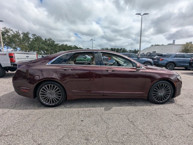 2017 Lincoln MKZ Reserve photo 2