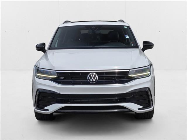 2023 Volkswagen Tiguan SE R-Line Black photo 2
