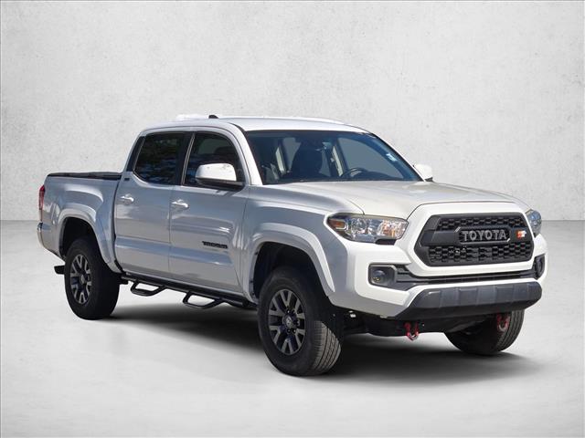 2020 Toyota Tacoma SR5 Double Cab V6 photo 3