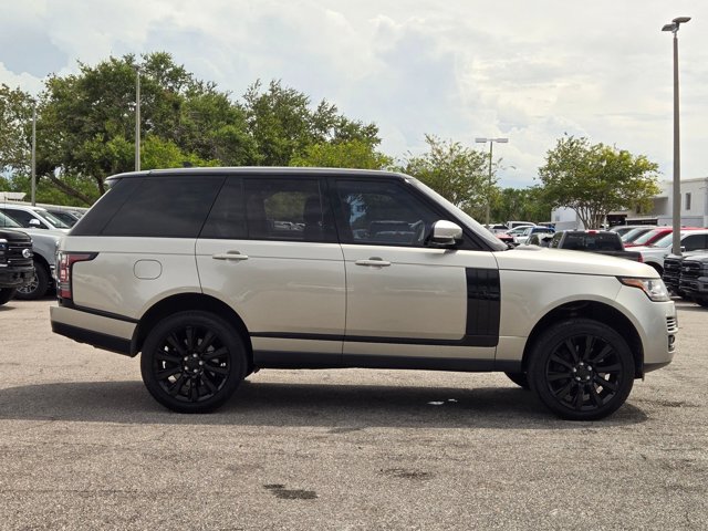 2016 Land Rover Range Rover SuperCharged photo 2