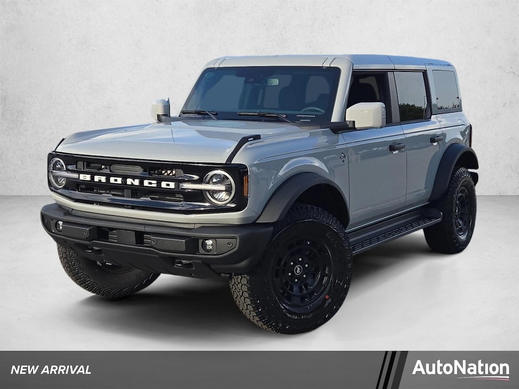 New 2026 Ford Bronco Outer Banks SUV