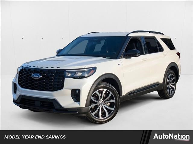 2025 Ford Explorer ST-LINE's photo