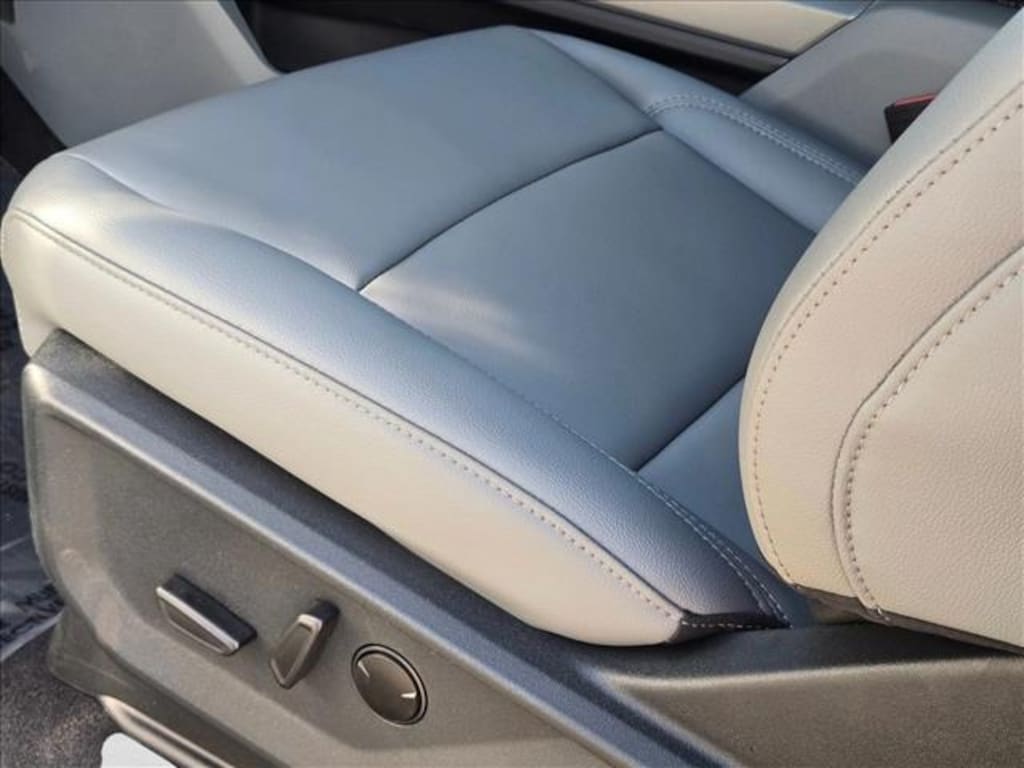 New 2025 Ford F-150 Lightning Flash Truck SuperCrew Cab