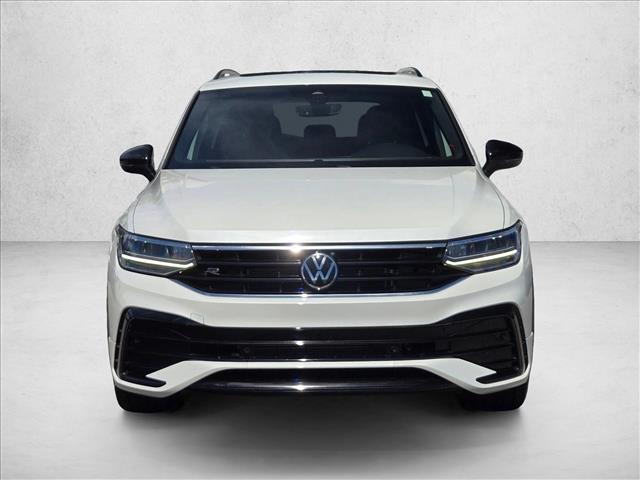 2023 Volkswagen Tiguan SE R-Line Black photo 2