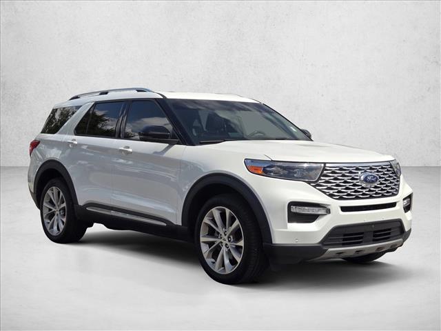 2021 Ford Explorer Platinum photo 2
