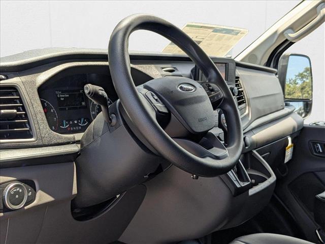 2025 Ford Transit photo 3