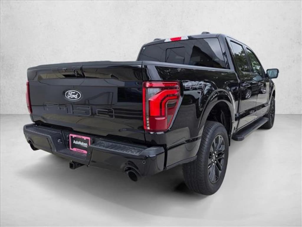 New 2026 Ford F-150 LARIAT Truck SuperCrew Cab