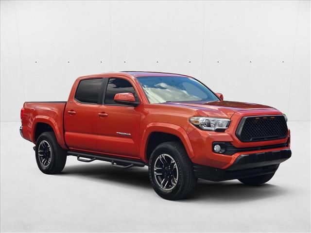 2017 Toyota Tacoma SR5 Double Cab V6 photo 3
