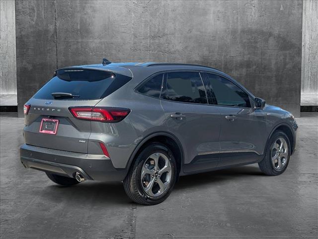 2025 Ford Escape ST-Line photo 2
