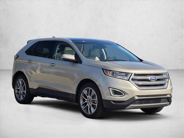 2017 Ford Edge Titanium photo 3