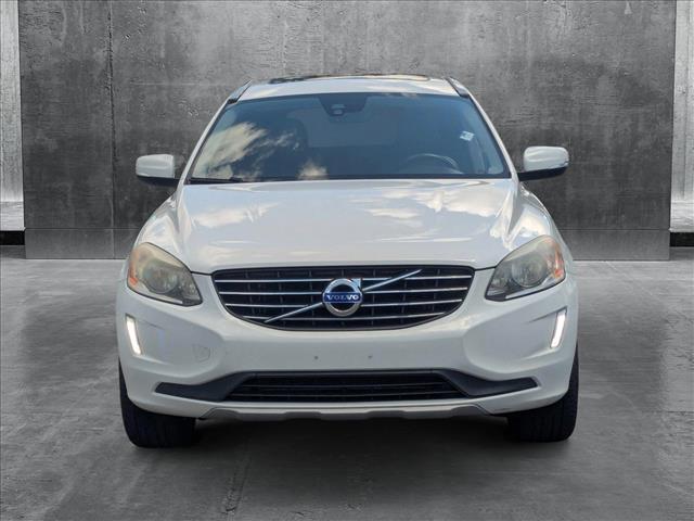 Used 2016 Volvo XC60 Premier with VIN YV440MDK5G2839965 for sale in Saint Petersburg, FL