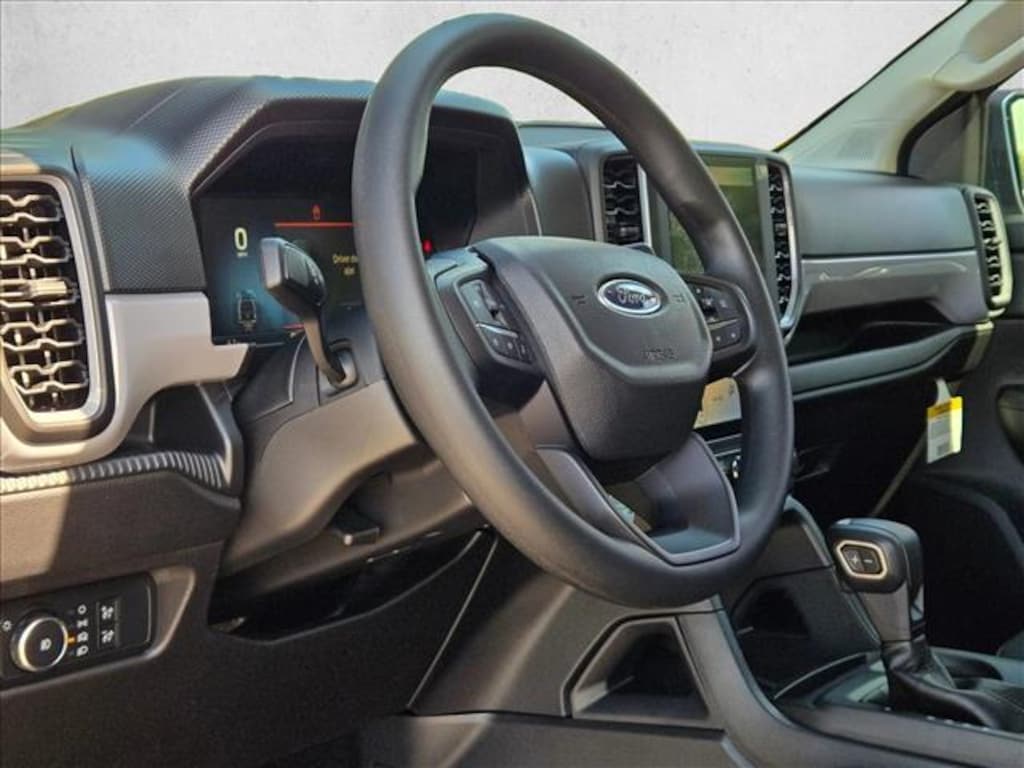 New 2025 Ford Ranger XL Truck SuperCrew