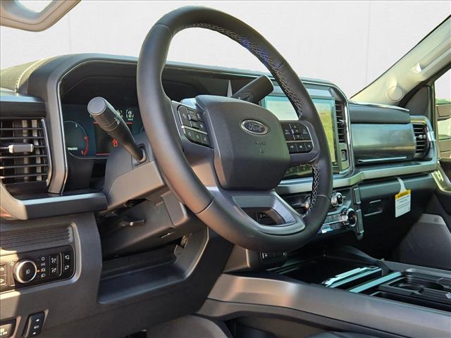 2026 Ford F-250 Lariat photo 3