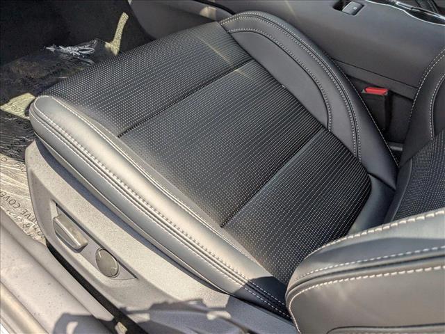 2025 Ford Mustang EcoBoost Premium photo 4