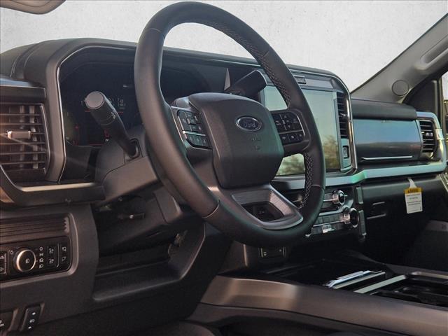 2026 Ford F-250 Lariat photo 3