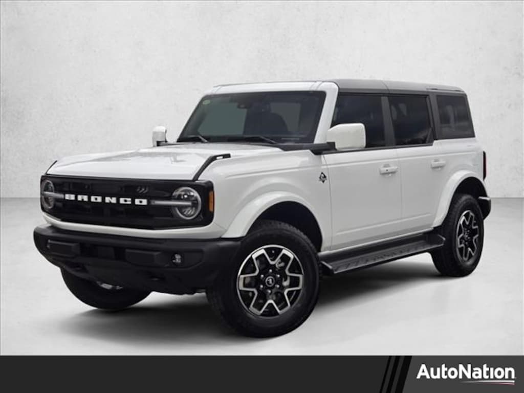New 2025 Ford Bronco Outer Banks SUV