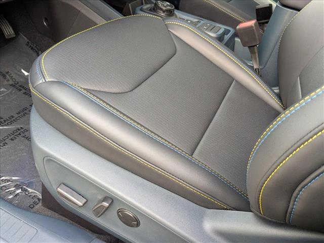 2025 Ford Maverick photo 4