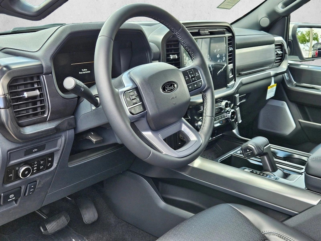 New 2026 Ford F-150 LARIAT Truck SuperCrew Cab