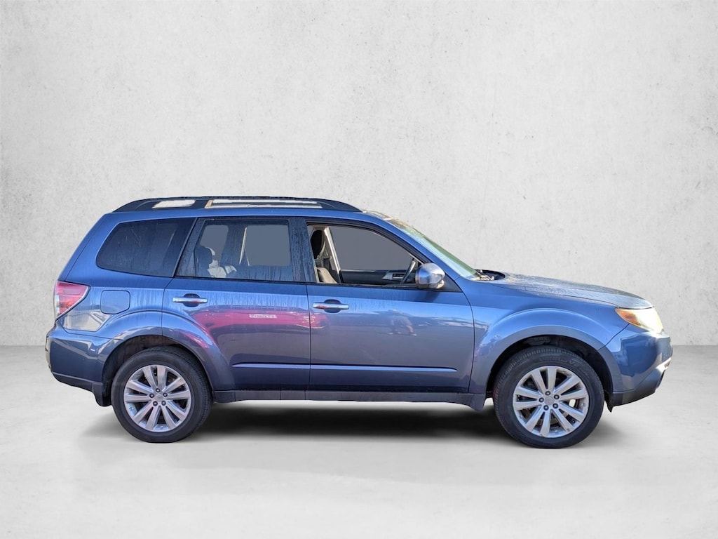 Used 2011 Subaru Forester 2.5X Premium SUV
