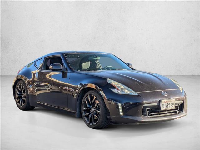 2016 Nissan 370Z Base photo 3
