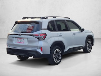 2026 Subaru Forester Premium photo 6