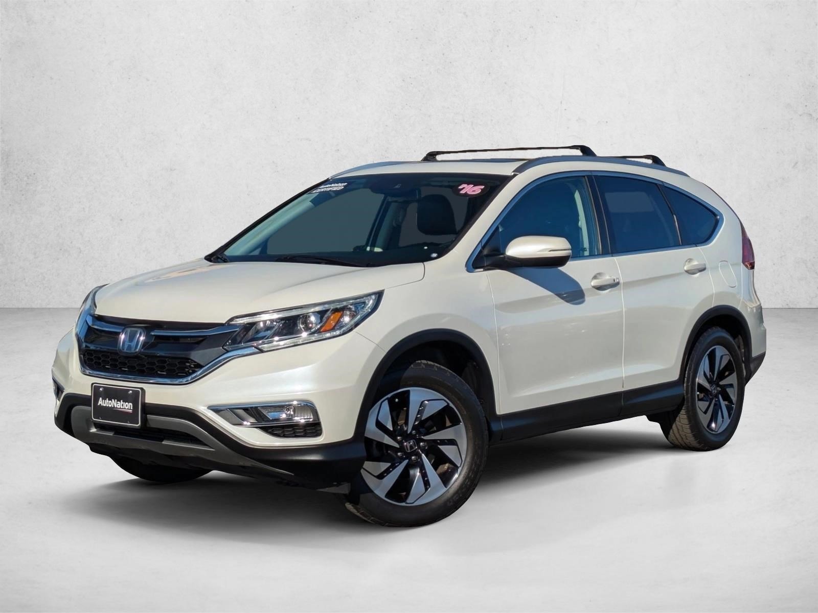 2016 Honda CR-V Touring's photo