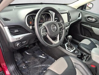 2014 Jeep Cherokee Limited FWD photo 9