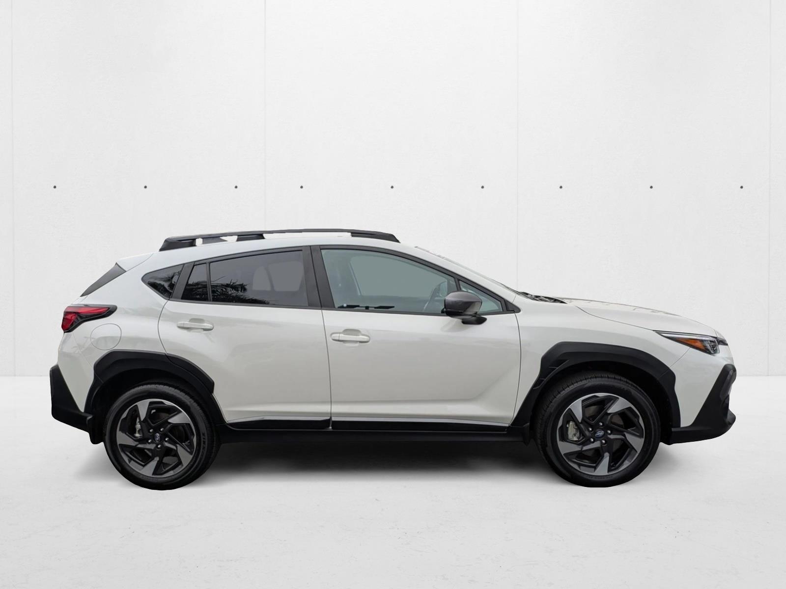 2025 Subaru Crosstrek Limited photo 3