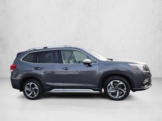 2024 Subaru Forester Touring photo 5