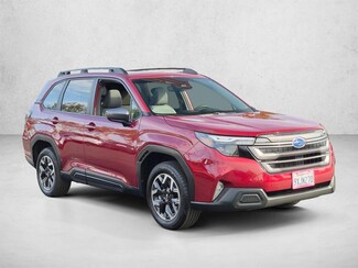 2026 Subaru Forester Premium photo 3