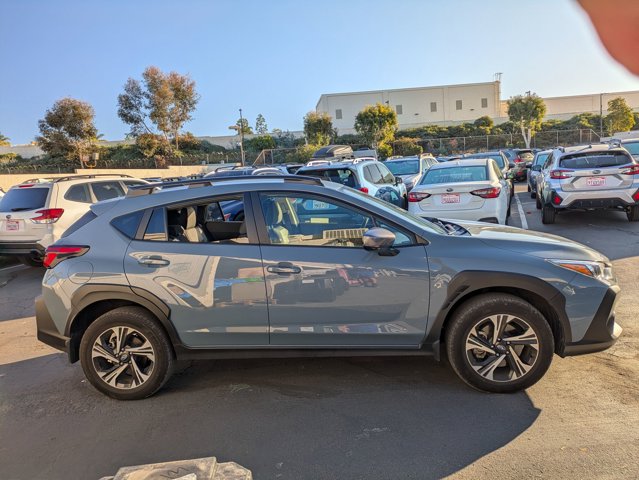2024 Subaru Crosstrek Premium photo 3
