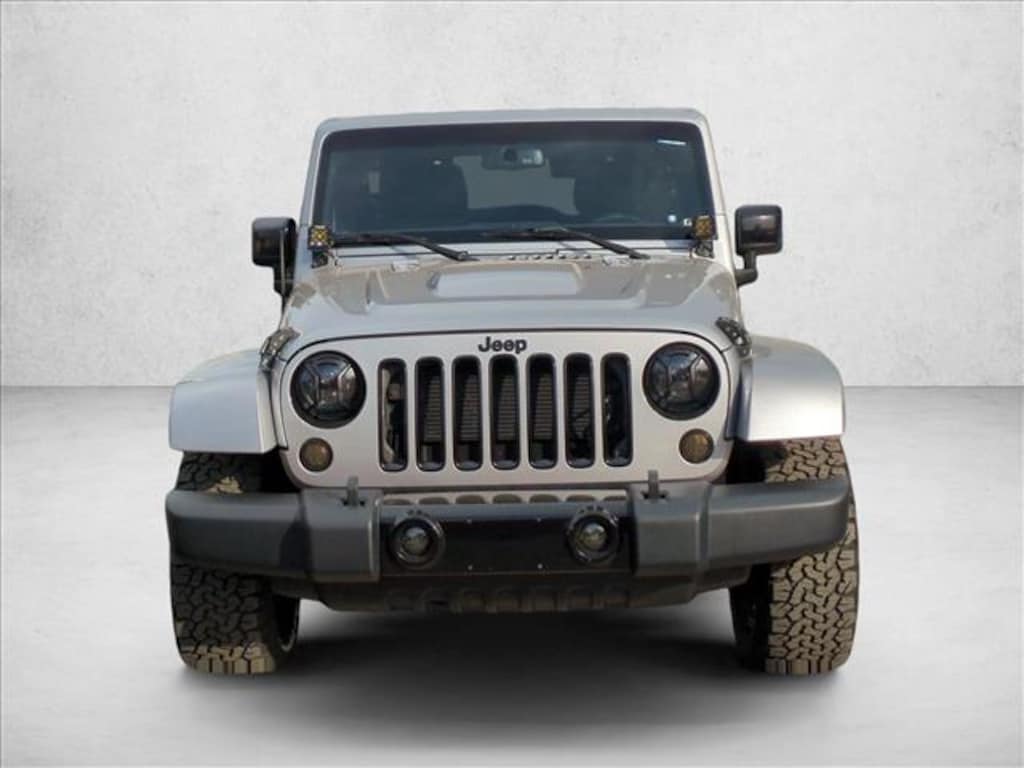 Used 2015 Jeep Wrangler Unlimited Sahara 4x4 SUV