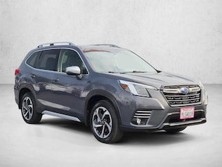 2024 Subaru Forester Touring photo 4