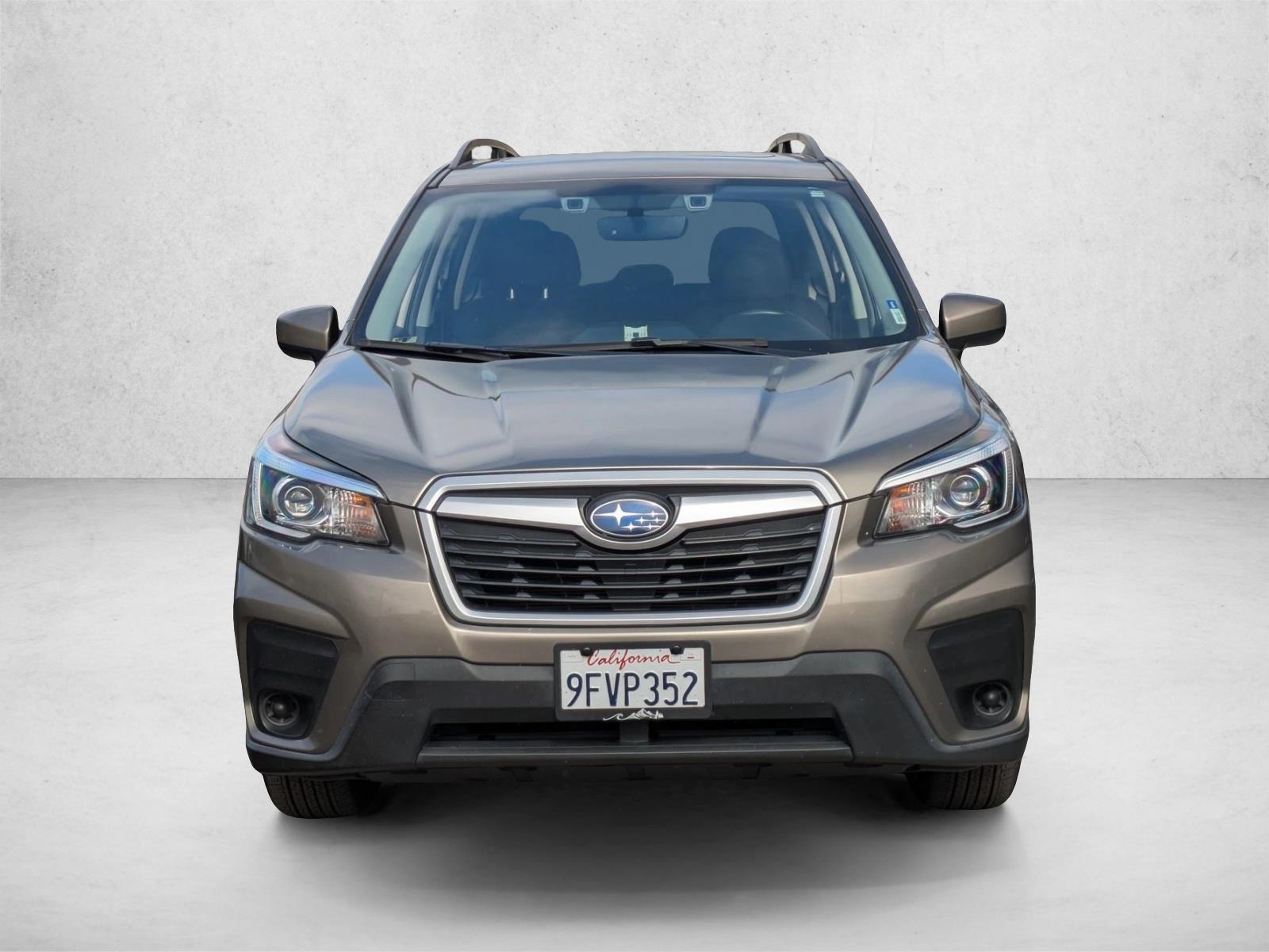 2020 Subaru Forester Premium photo 2