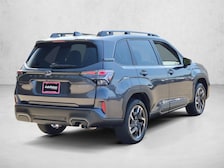 2026 Subaru Forester Limited Hybrid in Magnetite Gray Metallic, stock #T3146966 — photo 2