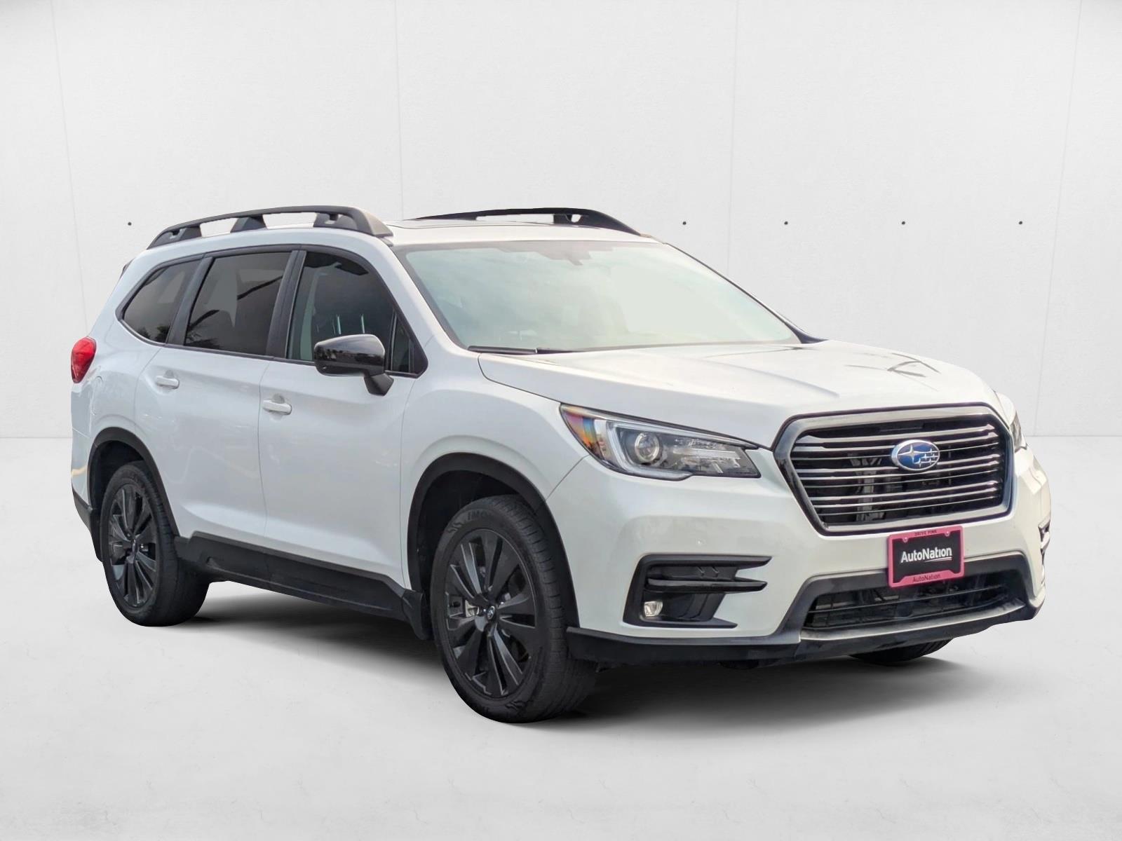 2022 Subaru Ascent Onyx Edition photo 3