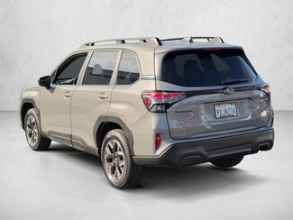 2026 Subaru Forester Premium photo 7