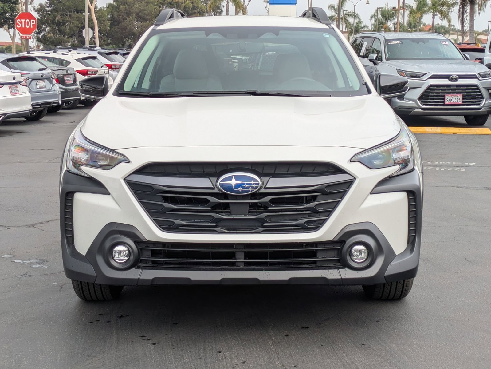 2025 Subaru Outback Premium photo 2