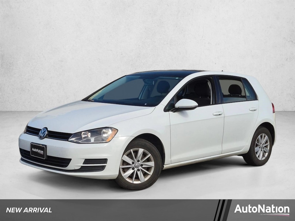 Used 2016 Volkswagen Golf TSI S 4D W/Sunroof Automatic Hatchback